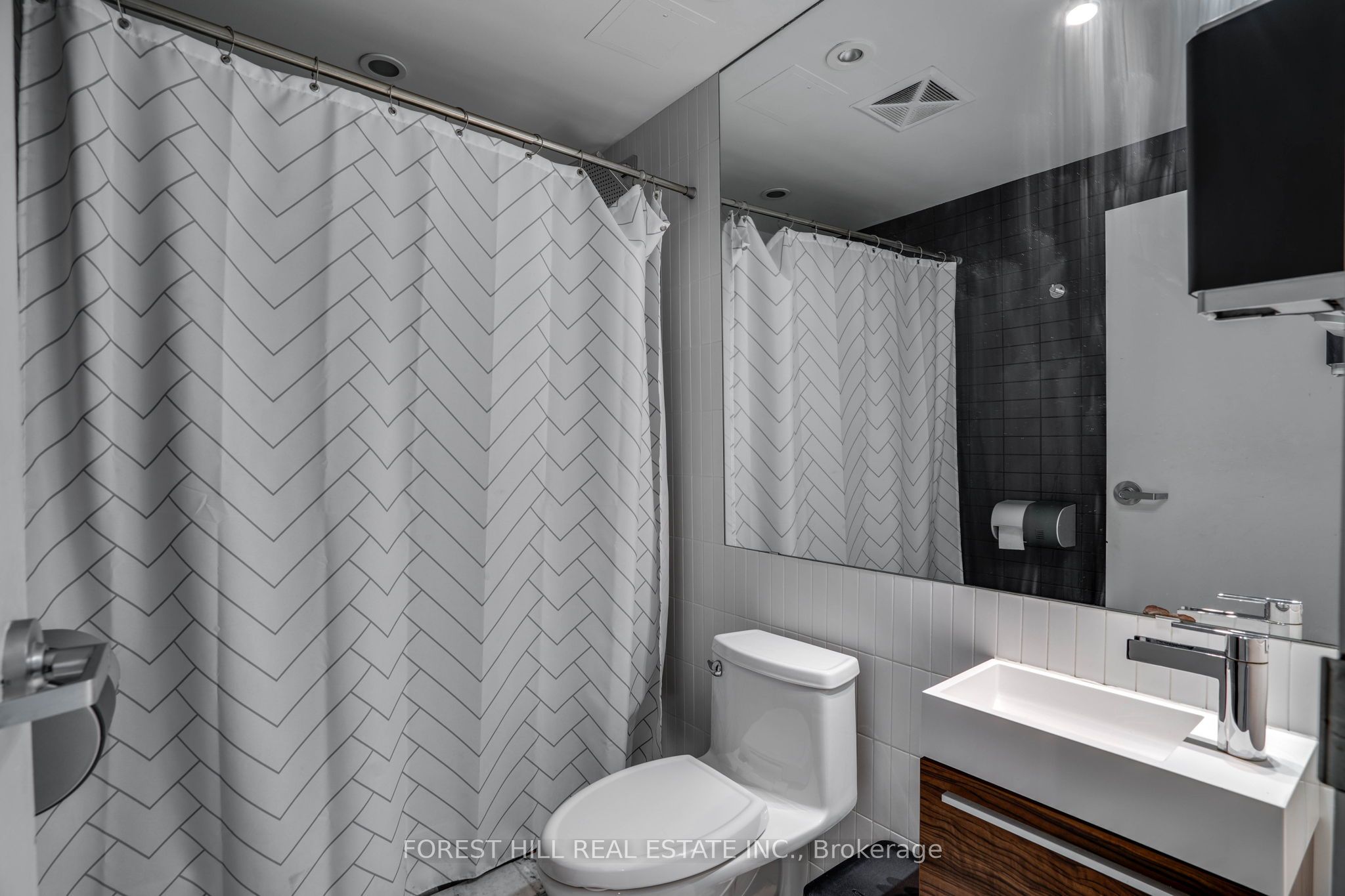 659 St Clair Avenue Property Photo 31