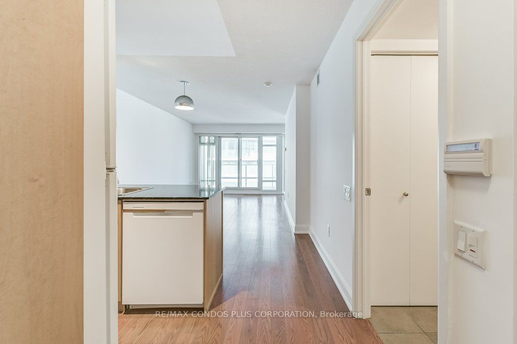 2191 Yonge Street 3010 Property Photo 7