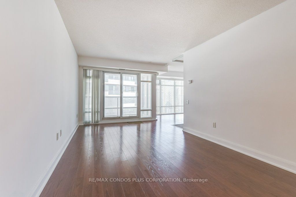 2191 Yonge Street 3010 Property Photo 12