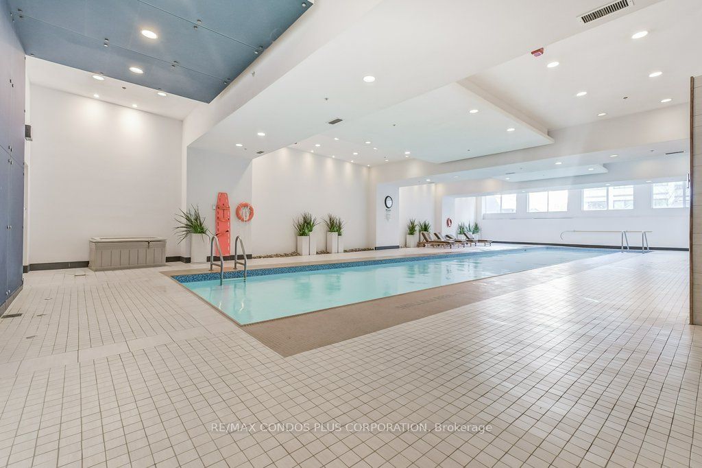 2191 Yonge Street 3010 Property Photo 33