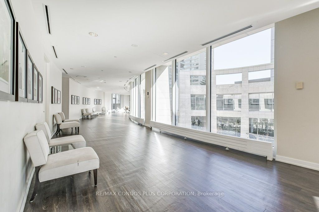2191 Yonge Street 3010 Property Photo 35