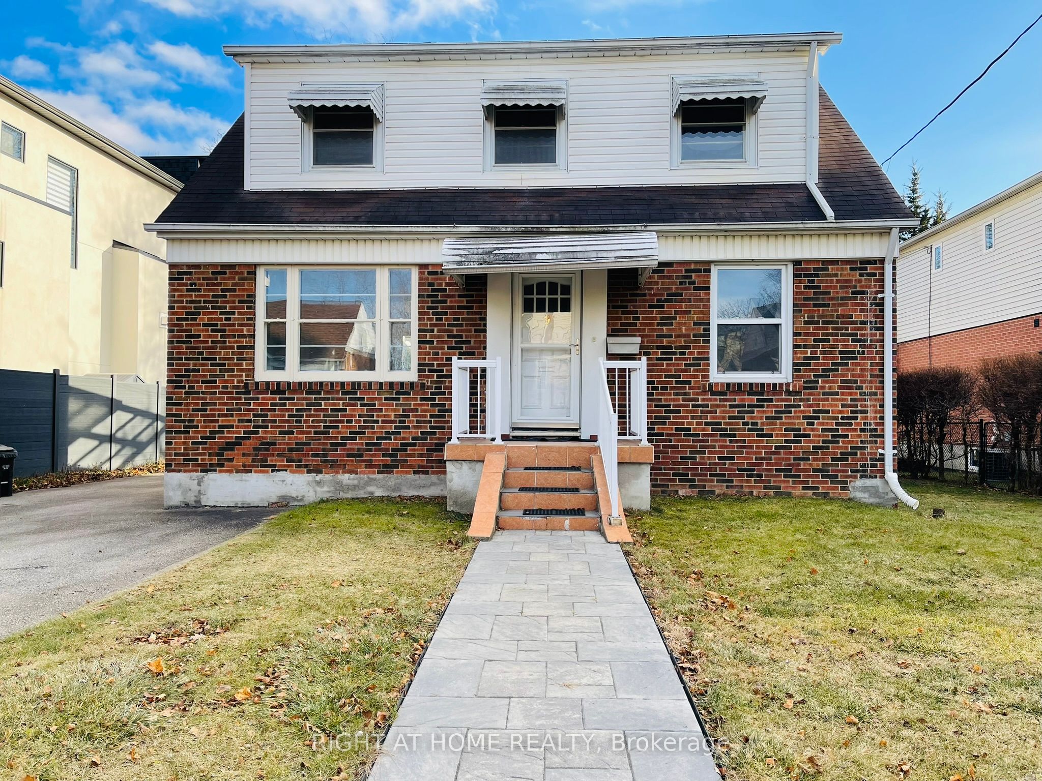 9 Craigmore Crescent Property Photo