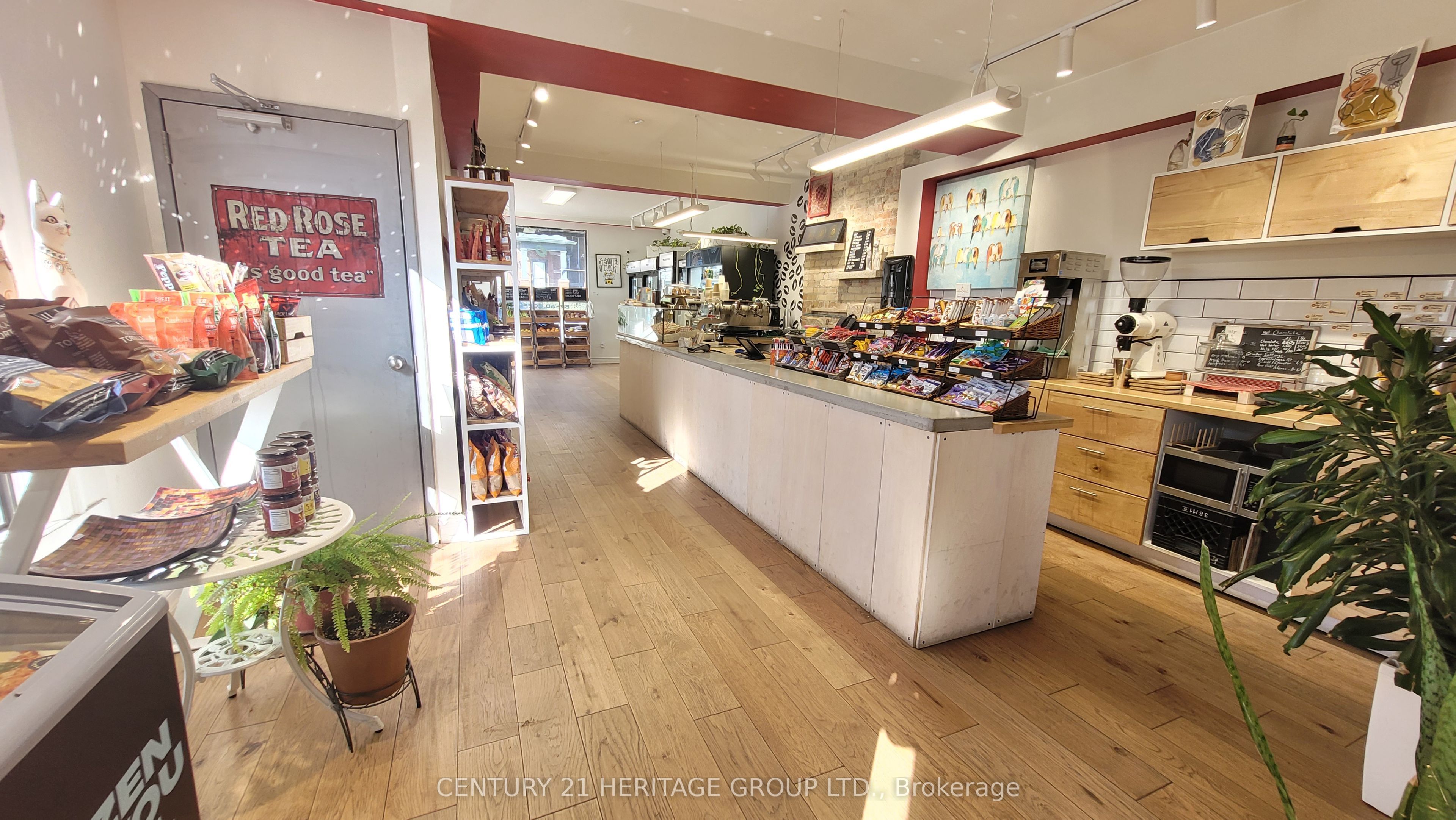 42 Dewson Street Property Photo 7