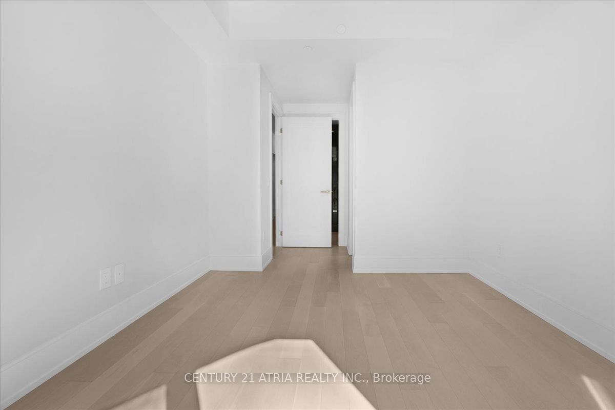 #226 - 155 Merchants' Wharf Property Photo 13