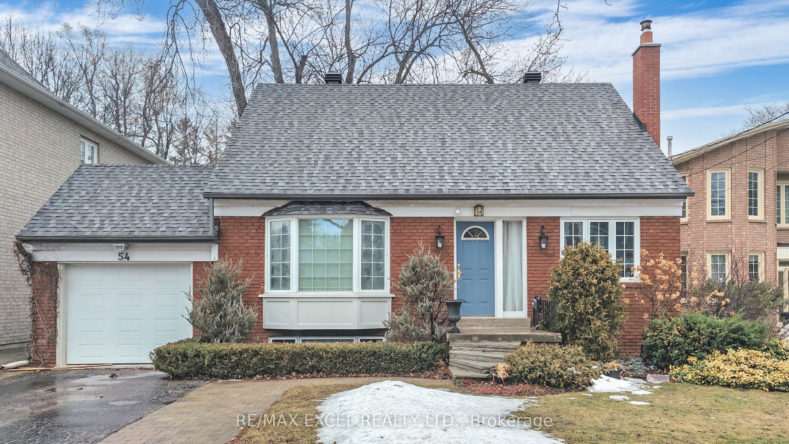 54 Centre Avenue Property Photo