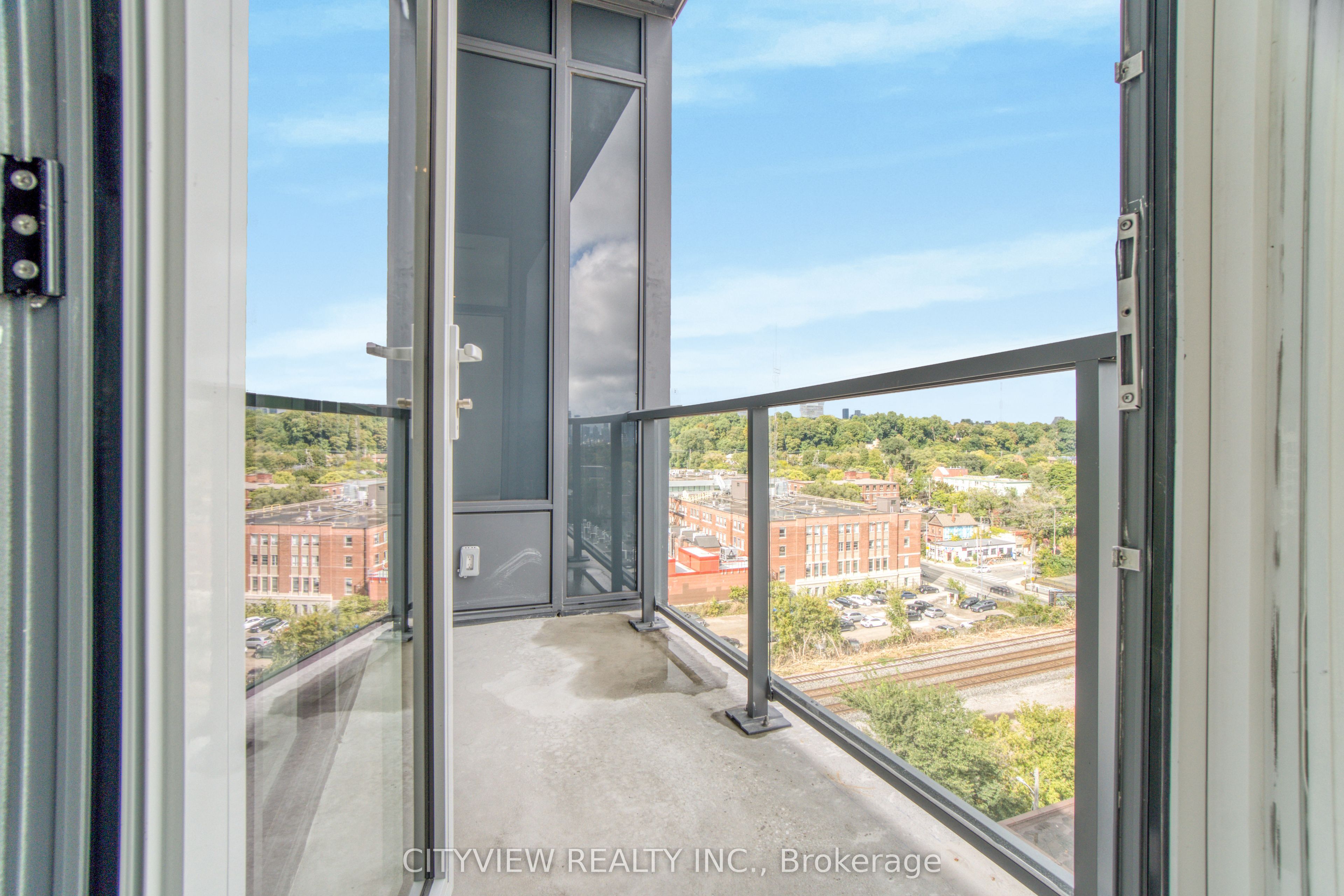 500 Dupont Street Ph10 Property Photo 24