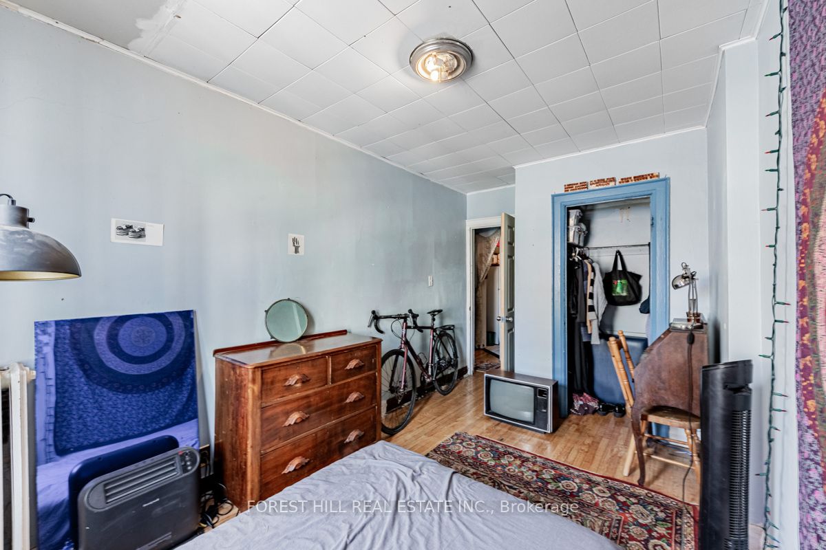 1398 Yonge Street Property Photo 20