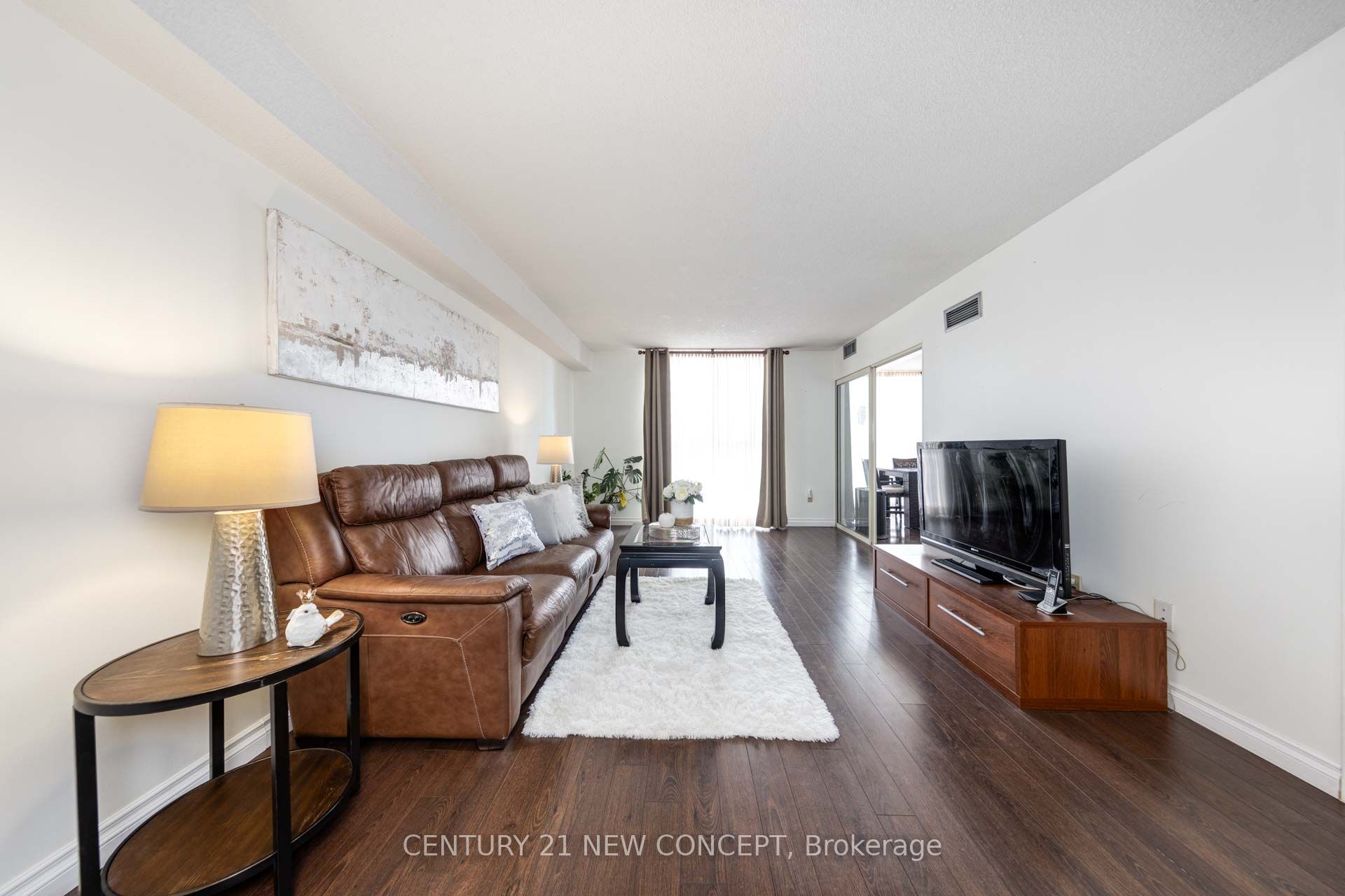 #707 - 5460 Yonge Street Property Photo 5