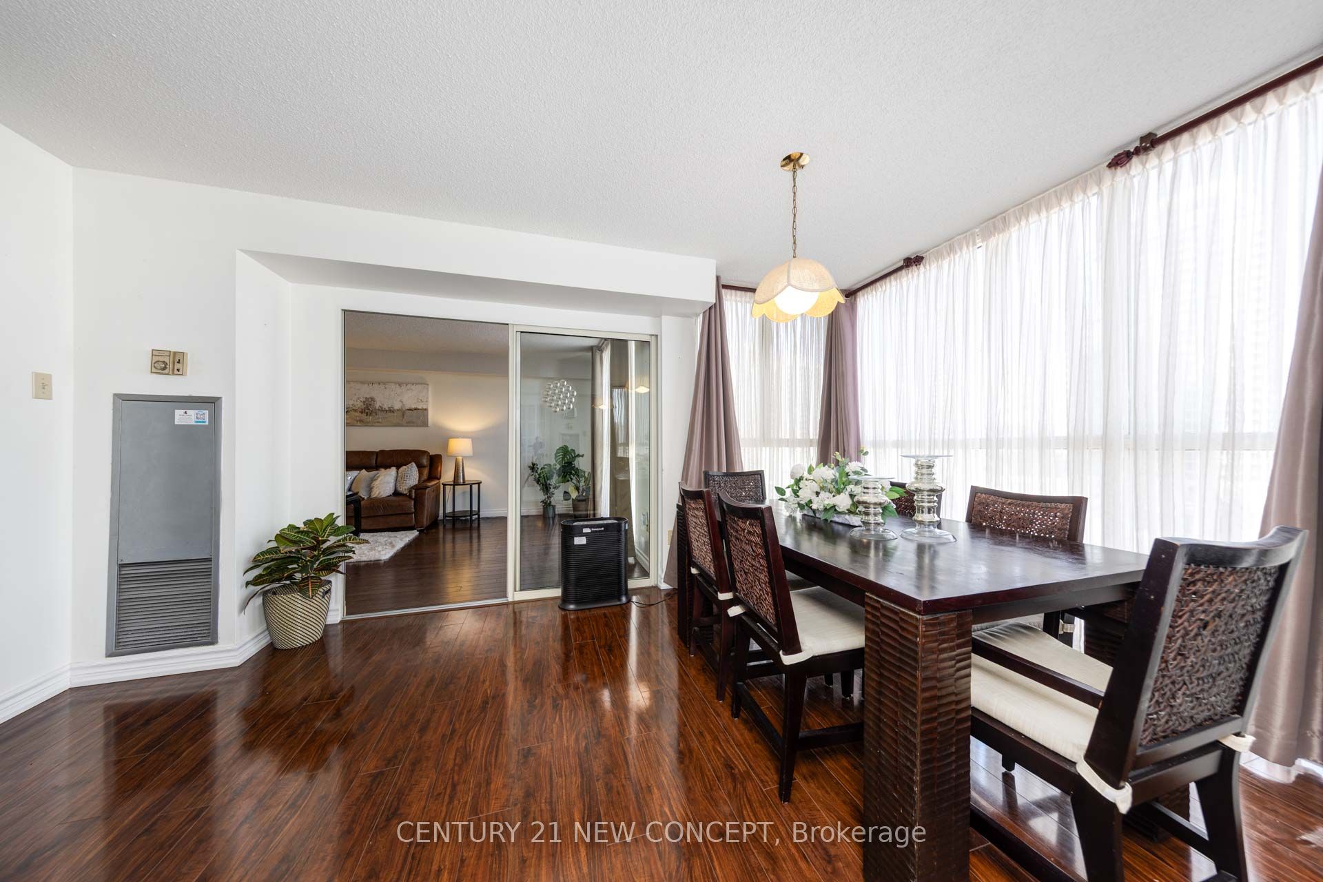 #707 - 5460 Yonge Street Property Photo 13