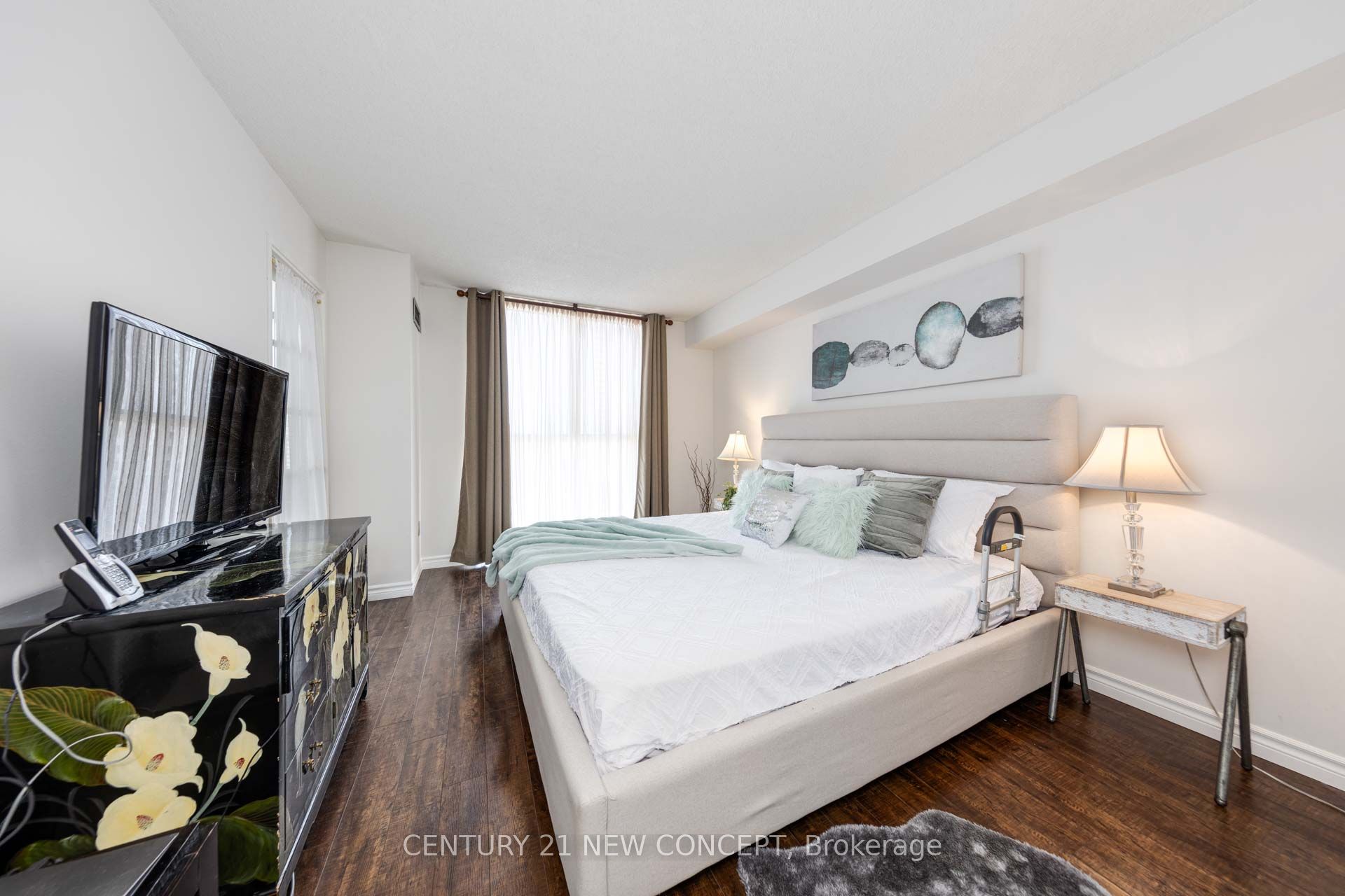 #707 - 5460 Yonge Street Property Photo 18