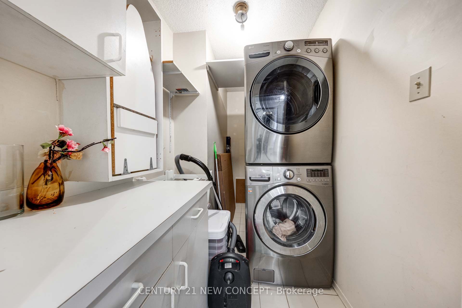 #707 - 5460 Yonge Street Property Photo 25