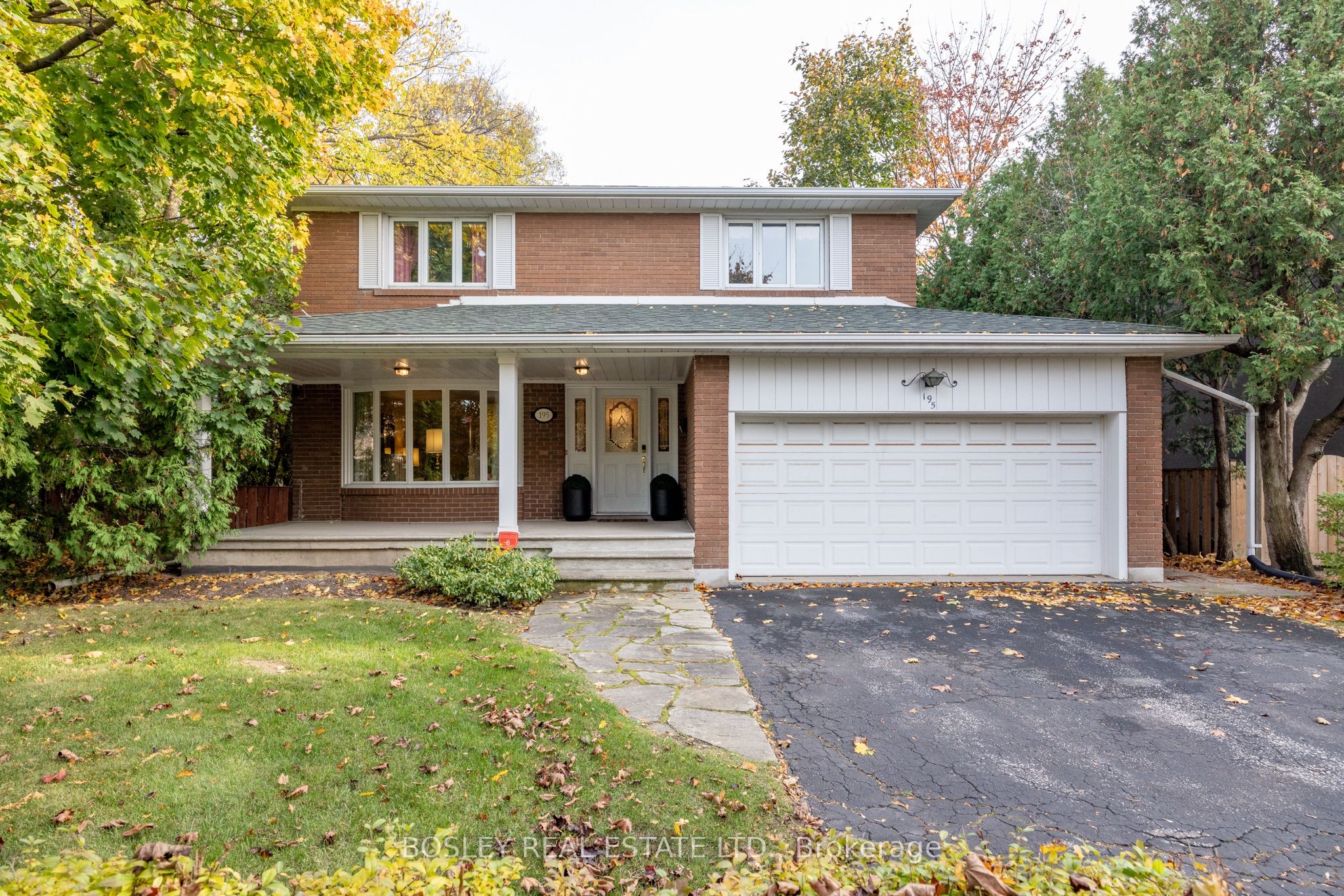 195 Upper Canada Drive Property Photo
