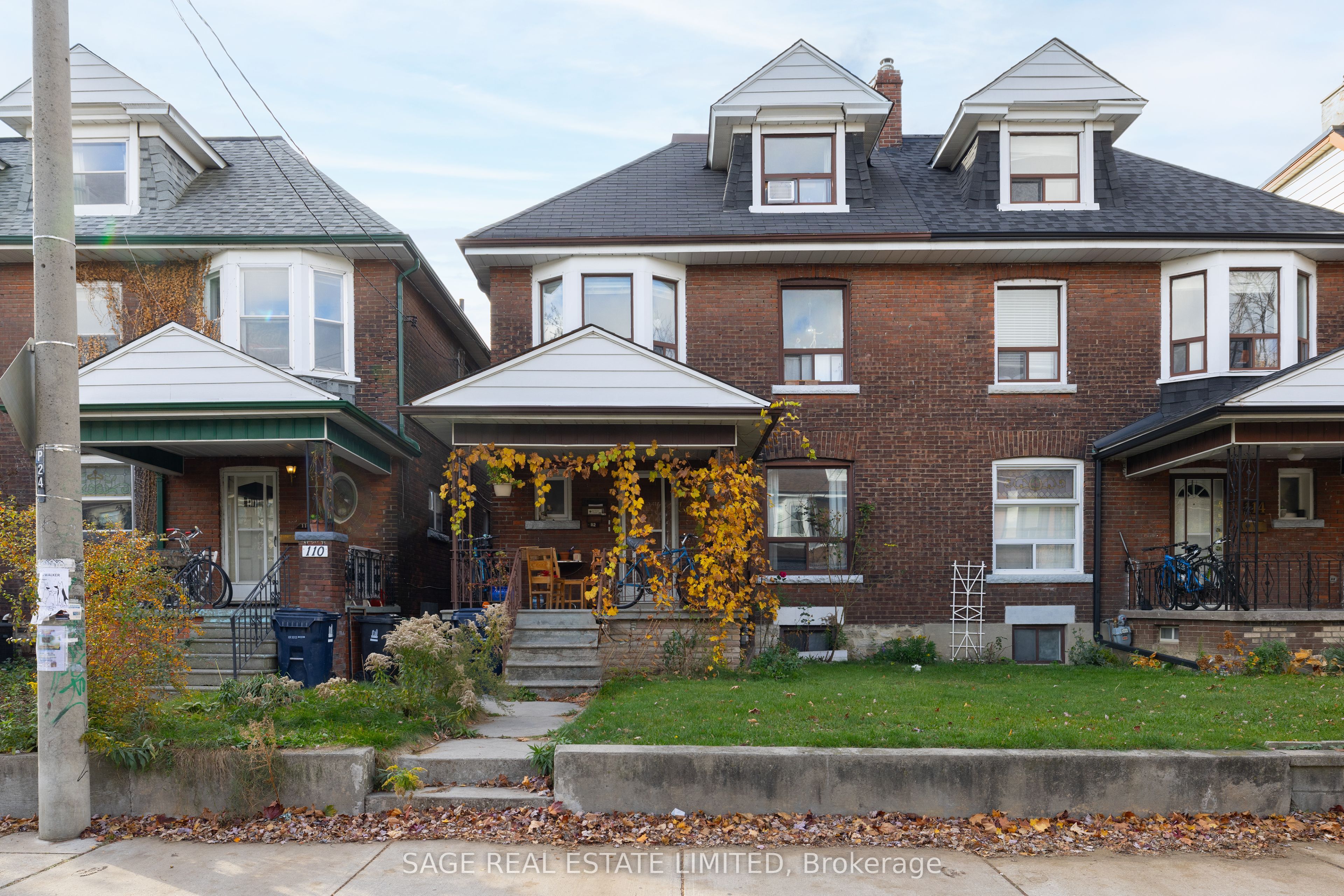 112 Beatrice Street Property Photo 1
