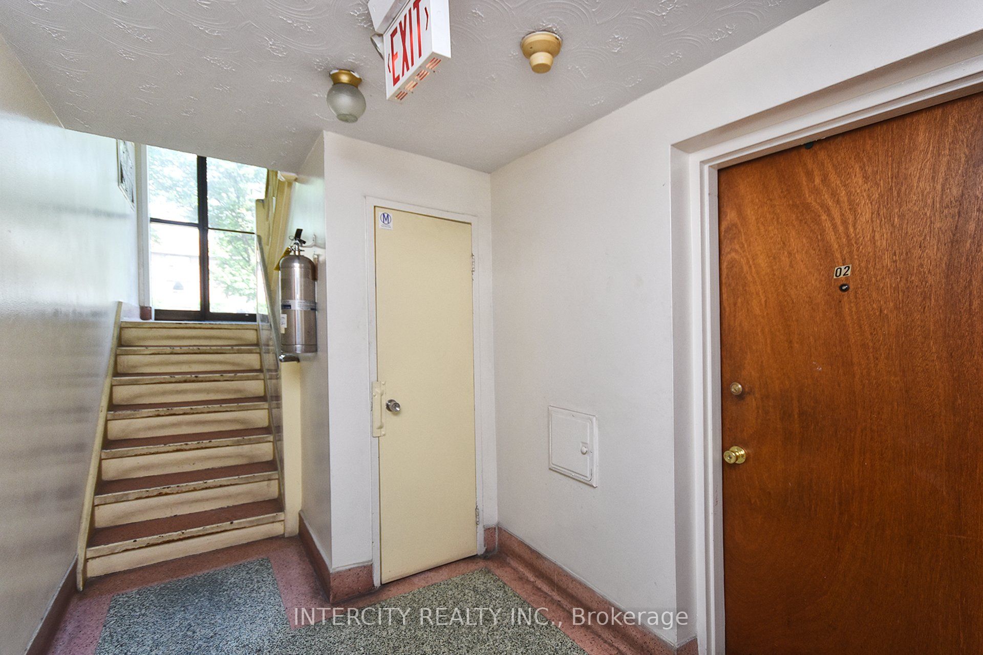 415 Wilson Avenue Property Photo 13
