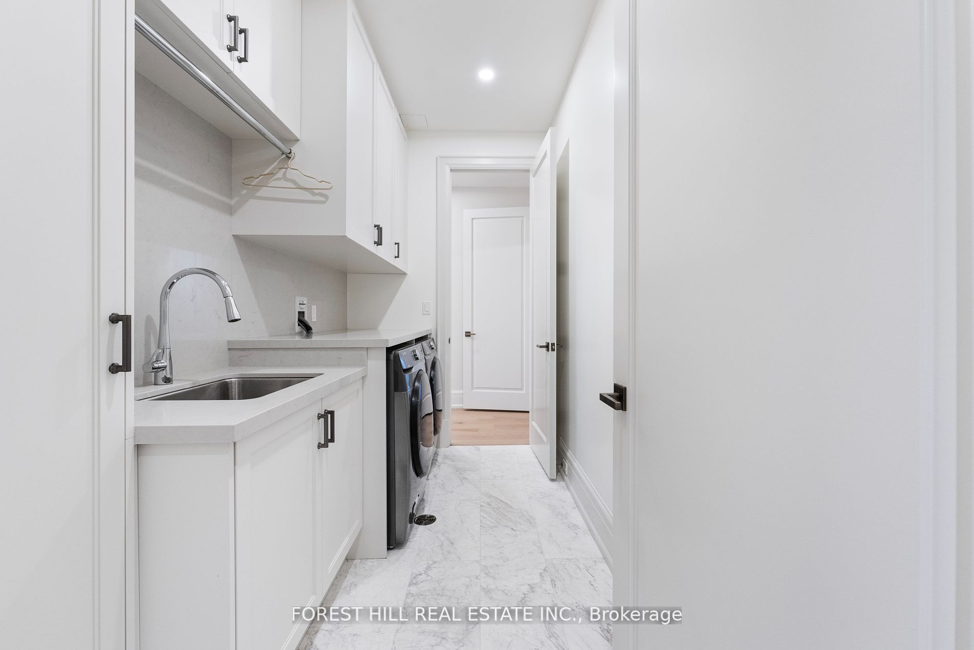 128 Hazelton Avenue 602 Property Photo 15