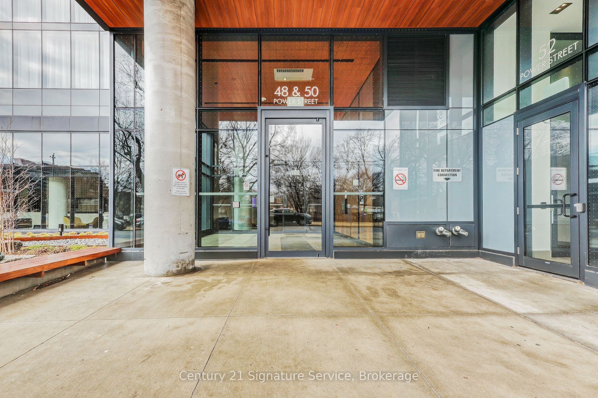#1602 - 50 Power Street Property Photo 4