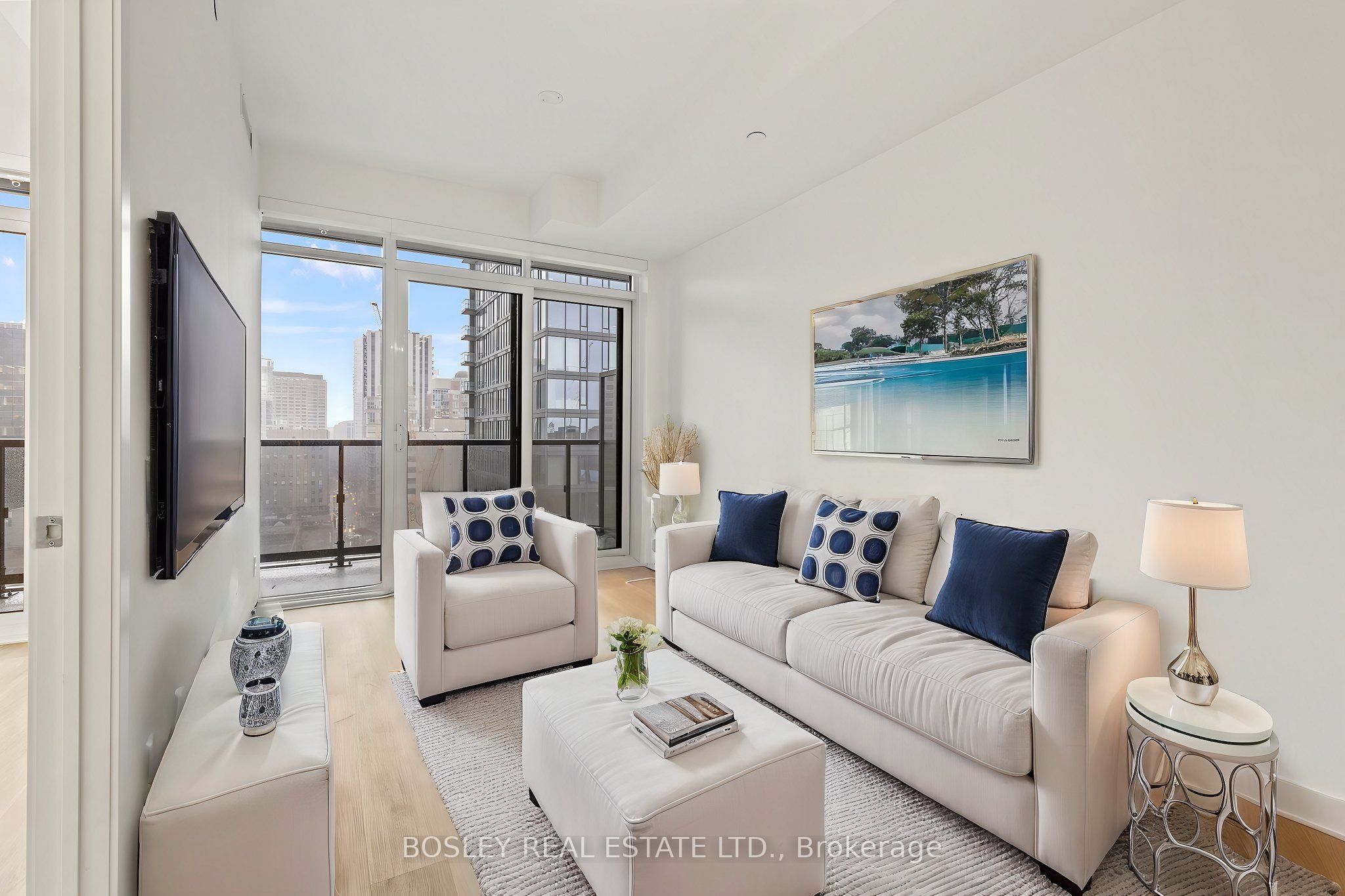 #1201 - 771 Yonge Street Property Photo