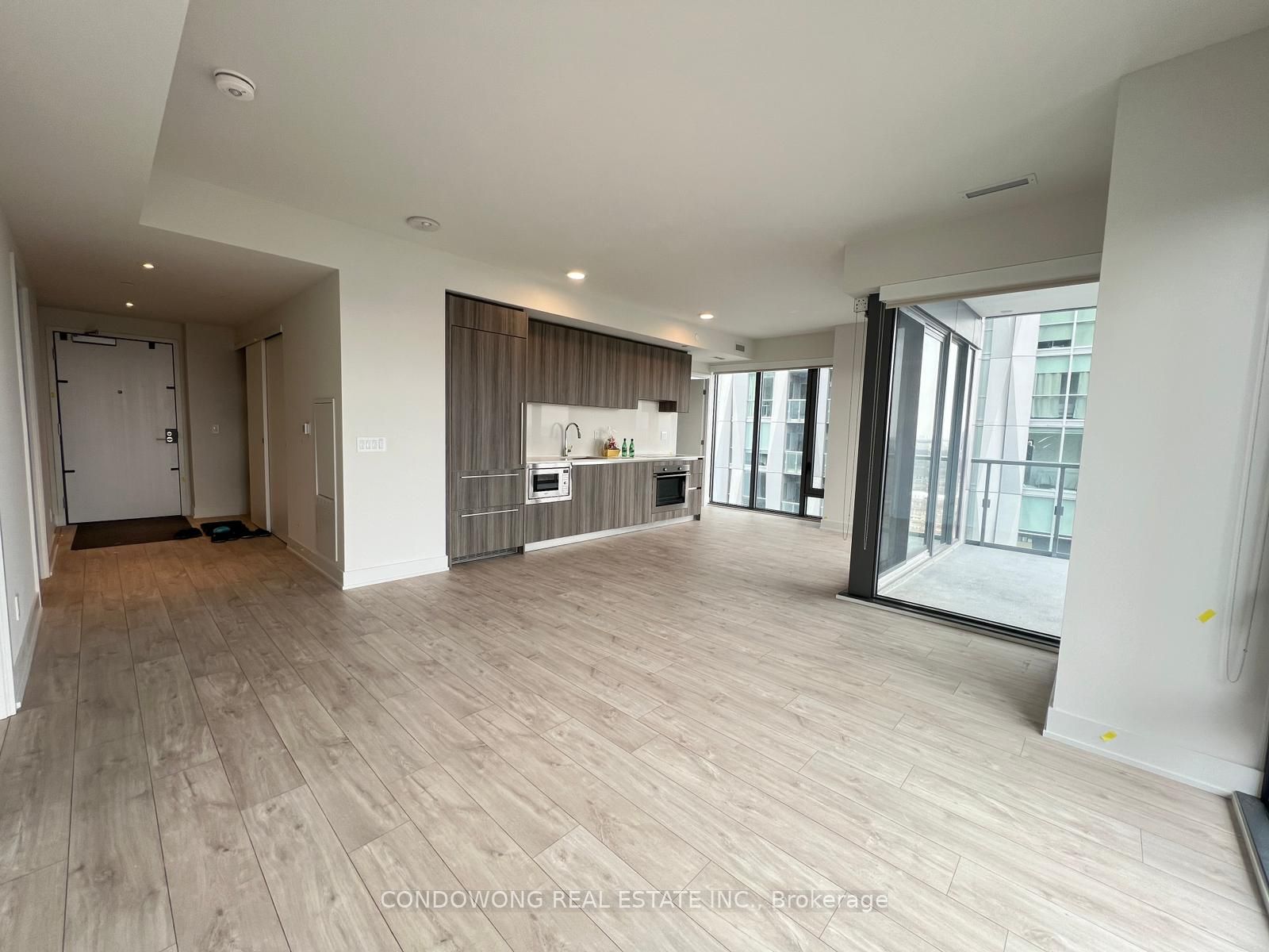 #3707 - 8 Cumberland Street Property Photo