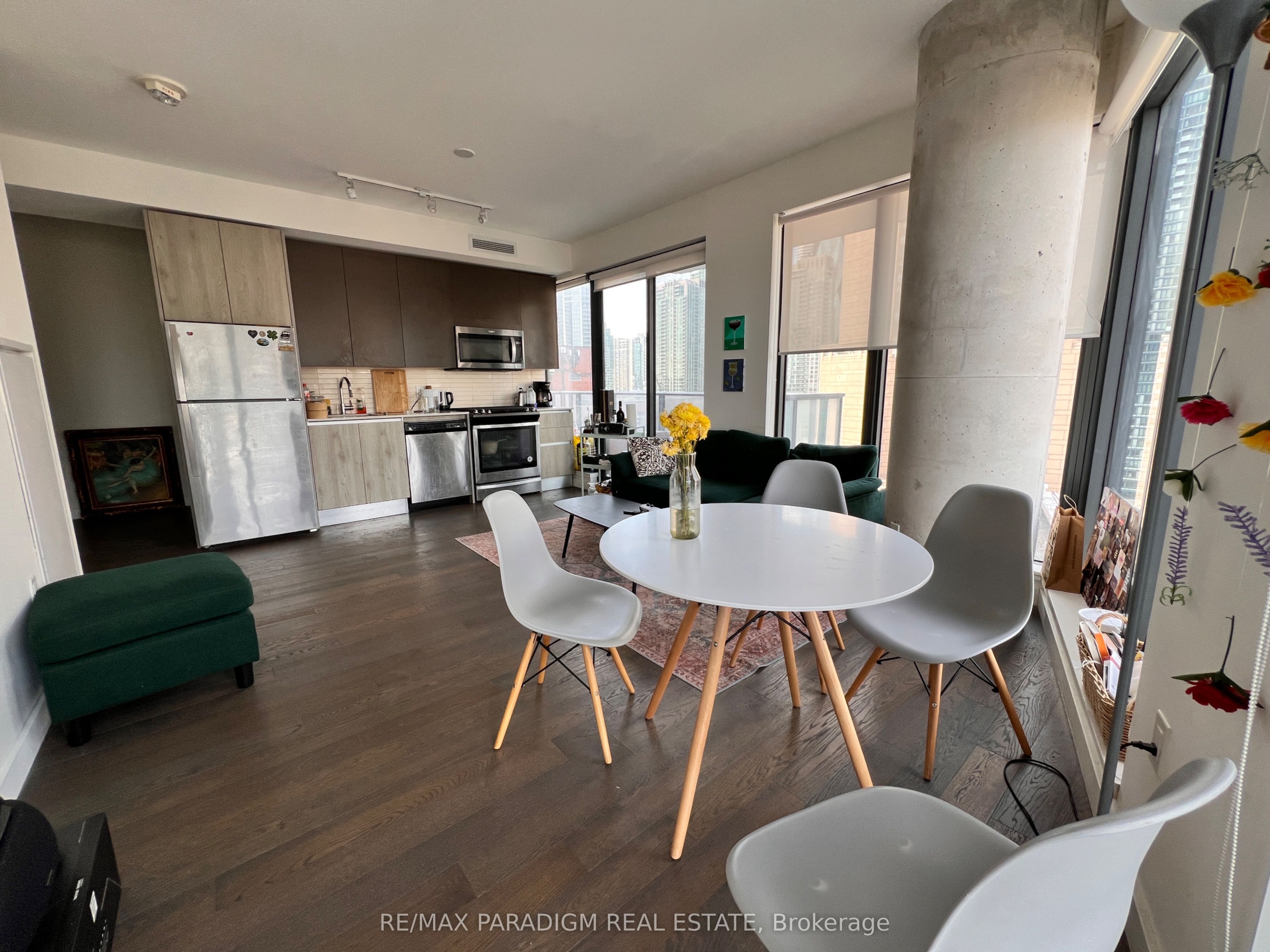 #1307 - 2a Church Street Property Photo 4
