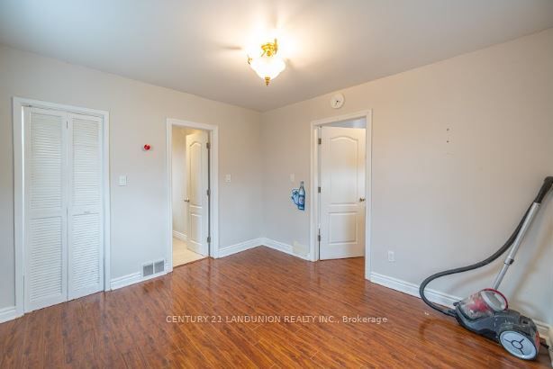 2982 Bayview Avenue Property Photo 7