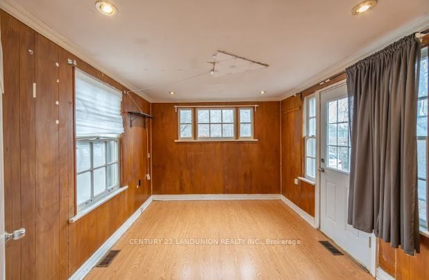 2982 Bayview Avenue Property Photo 12