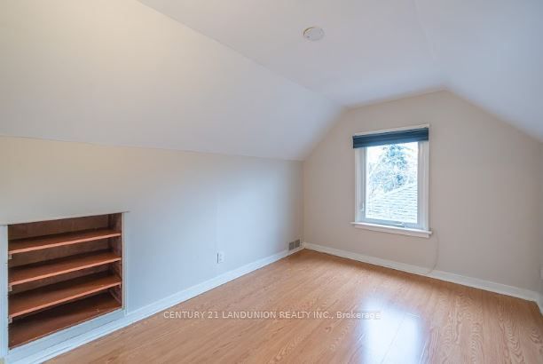 2982 Bayview Avenue Property Photo 16