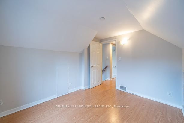 2982 Bayview Avenue Property Photo 17