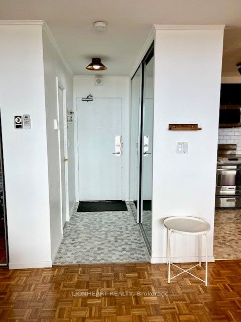 #2608 - 40 Homewood Avenue Property Photo 3