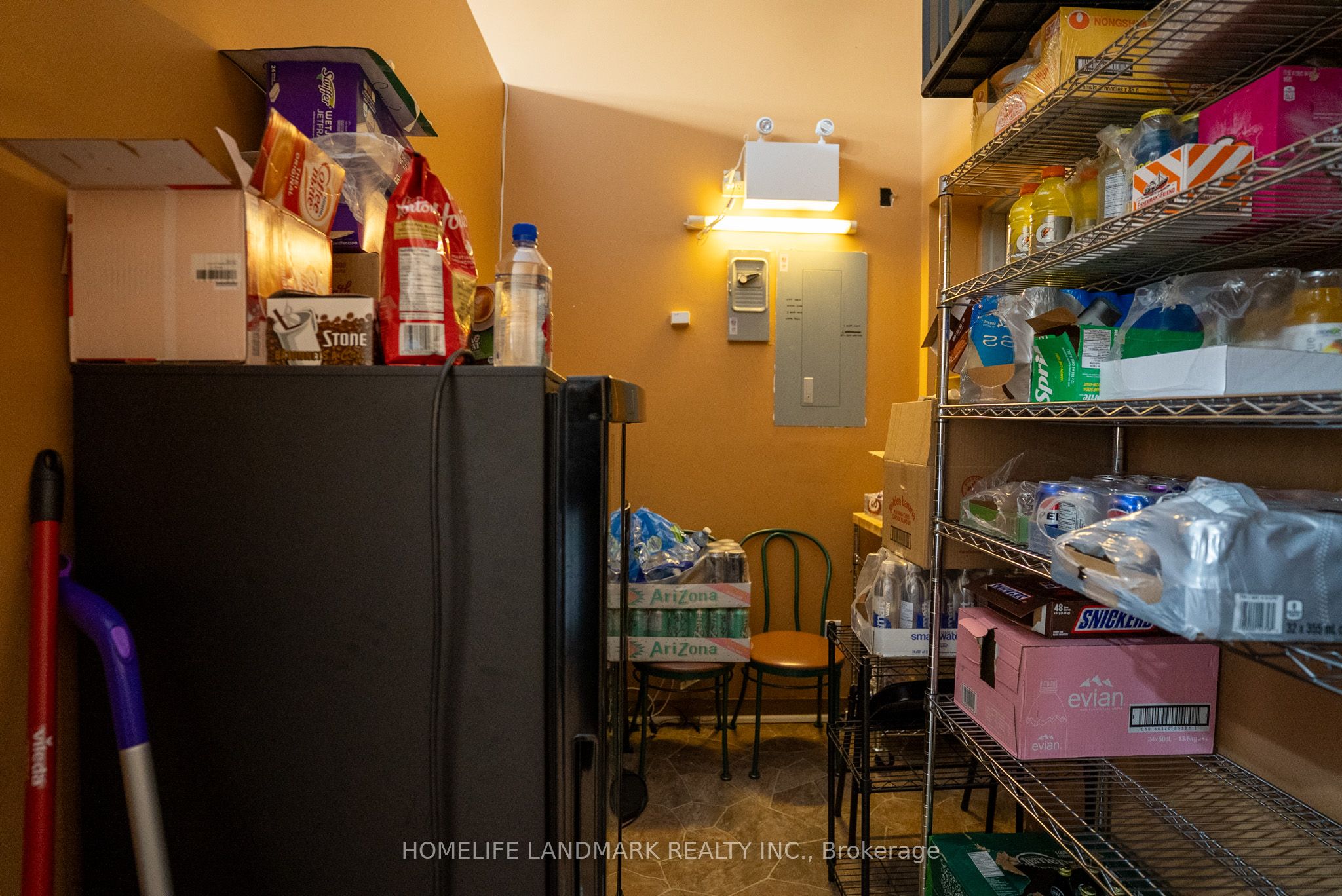5775 Yonge Street Property Photo 6