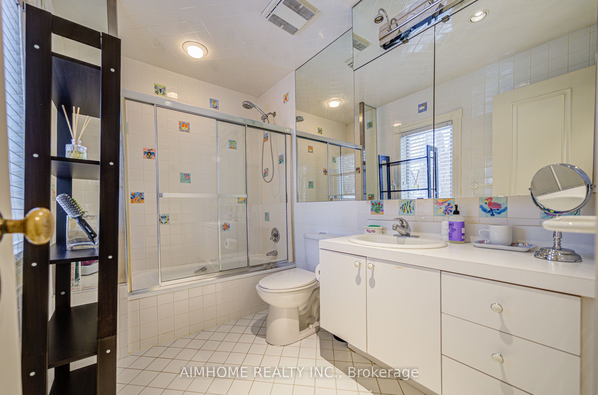 40 Donino Avenue Property Photo 24