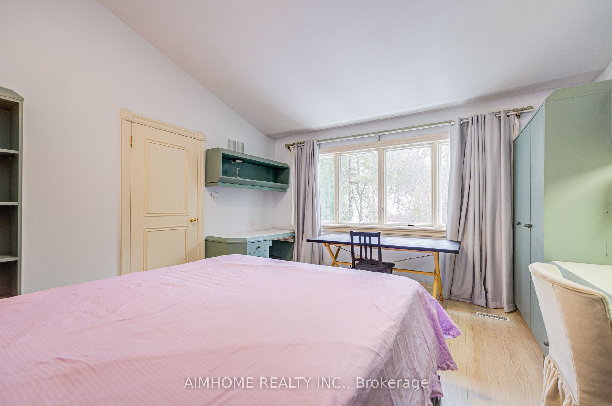 40 Donino Avenue Property Photo 25