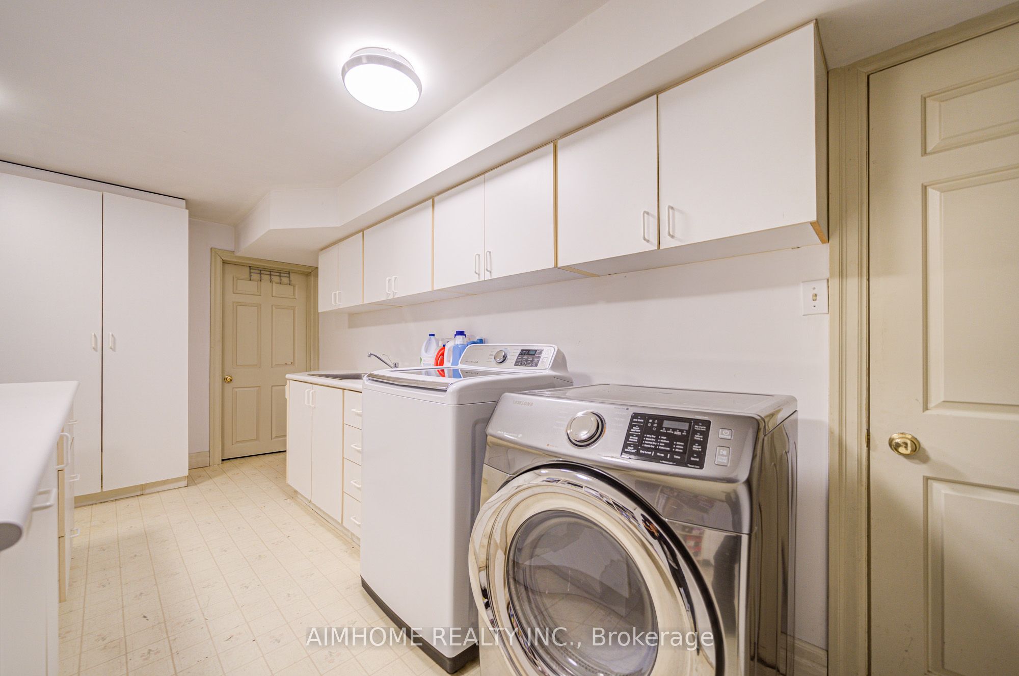 40 Donino Avenue Property Photo 36