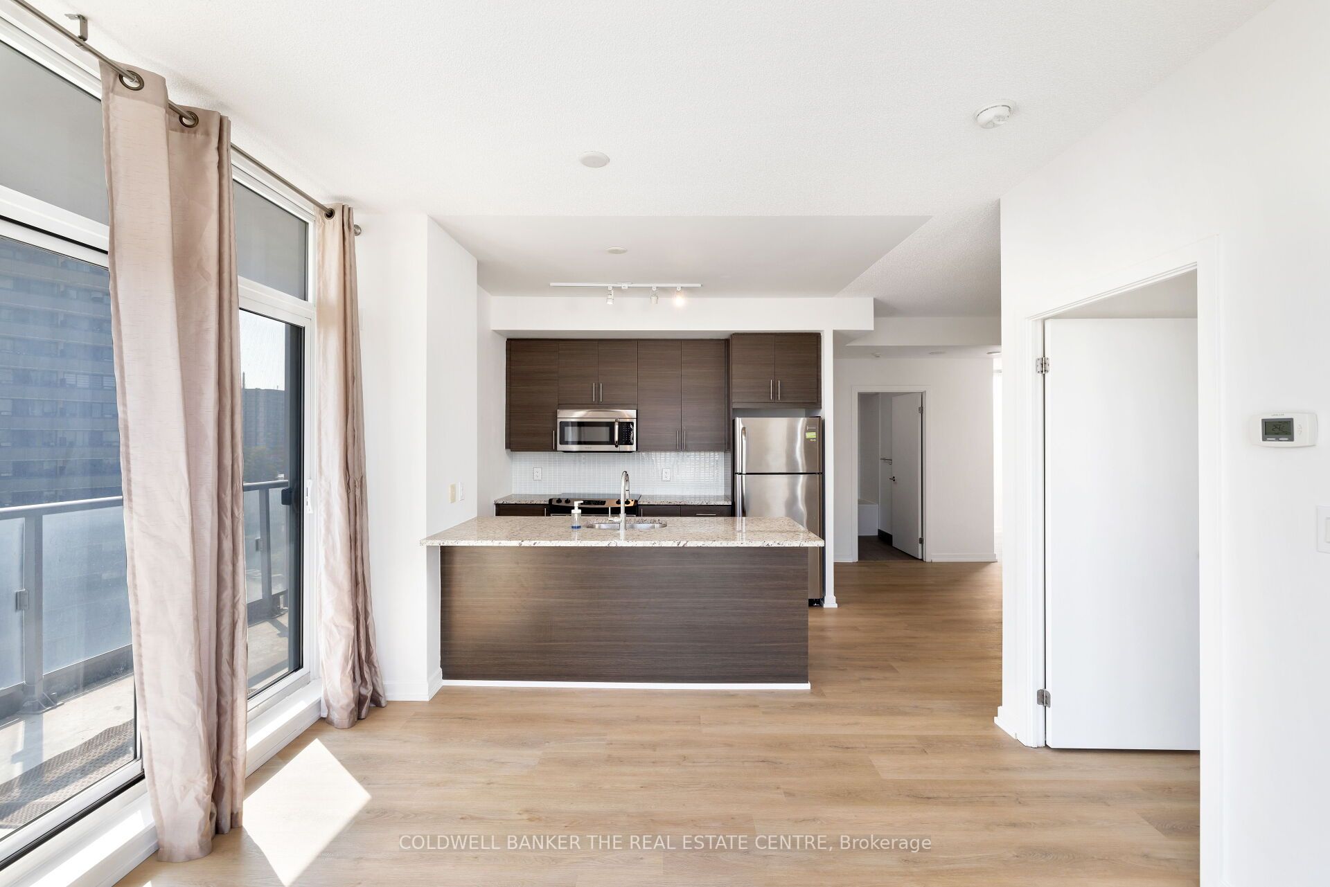 #612 - 70 Forest Manor Road Property Photo 1