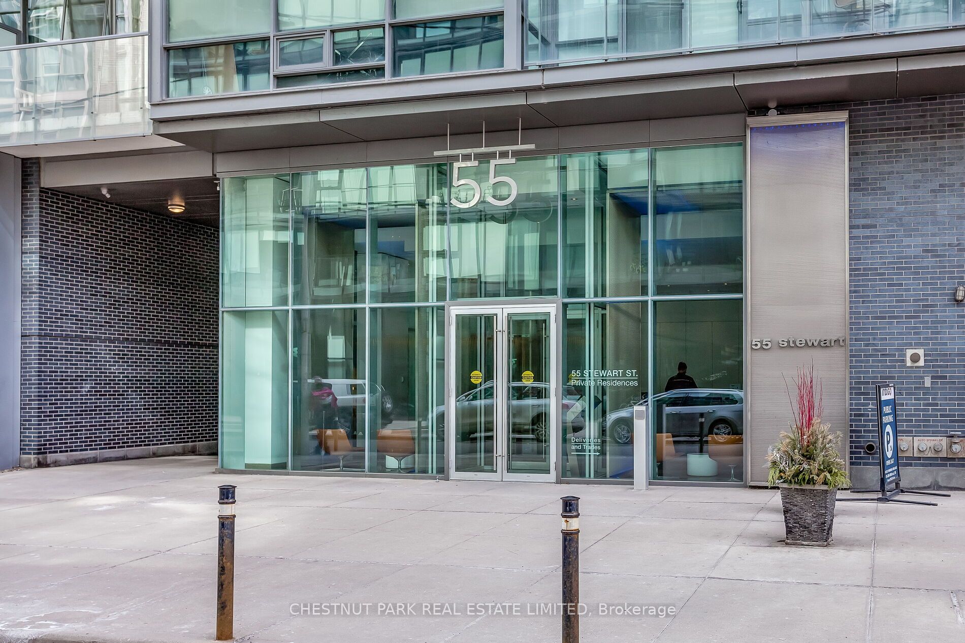 #407 - 55 Stewart Street Property Photo 2