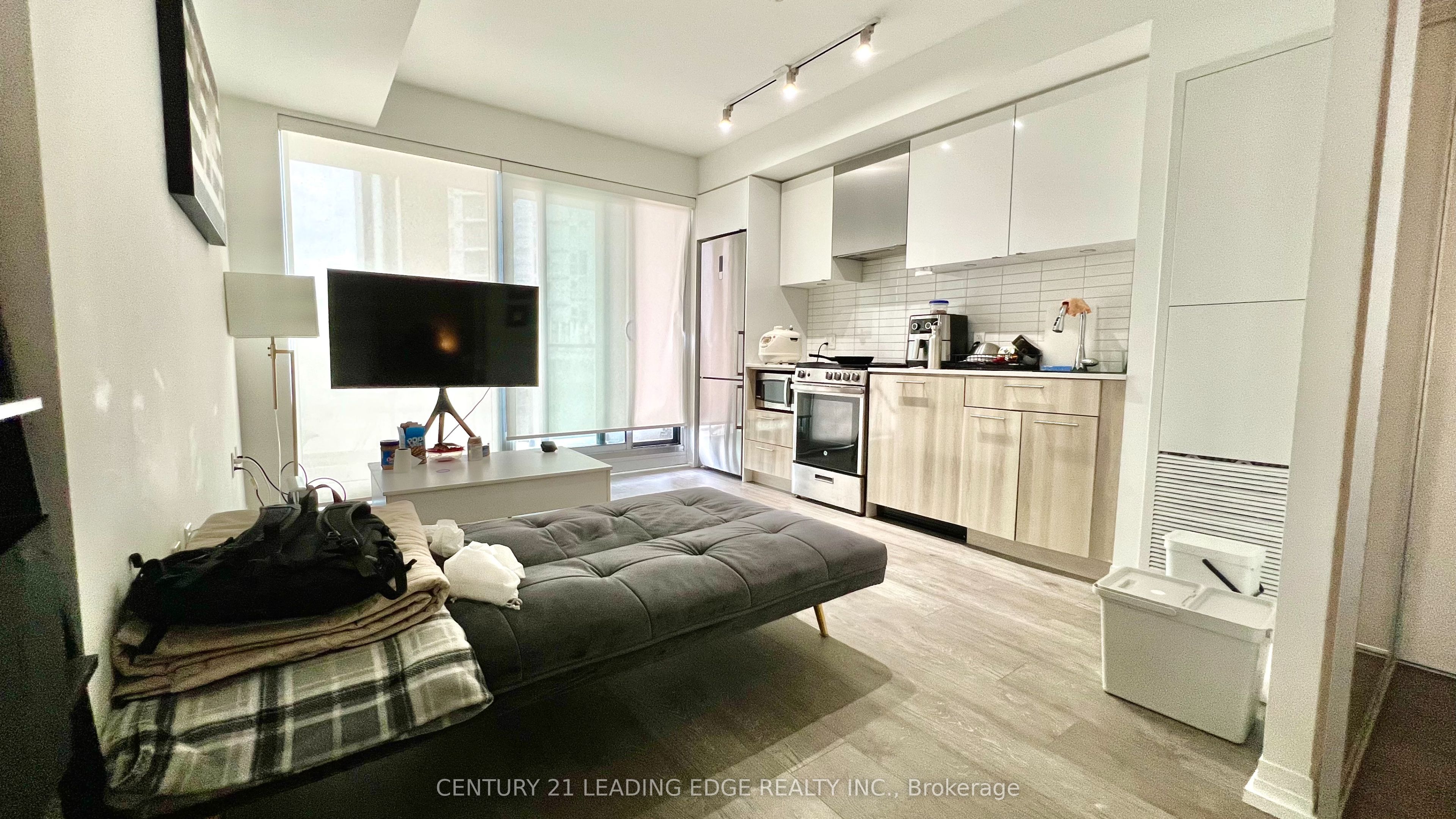 #512 - 251 Jarvis Street Property Photo