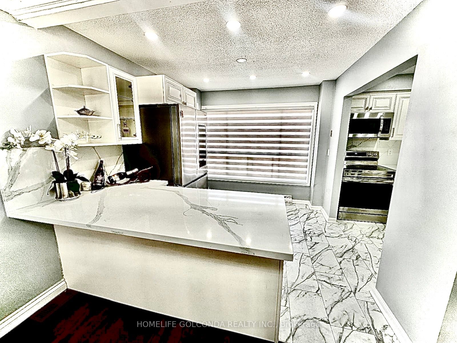 31 Jenny Wrenway Property Photo 4