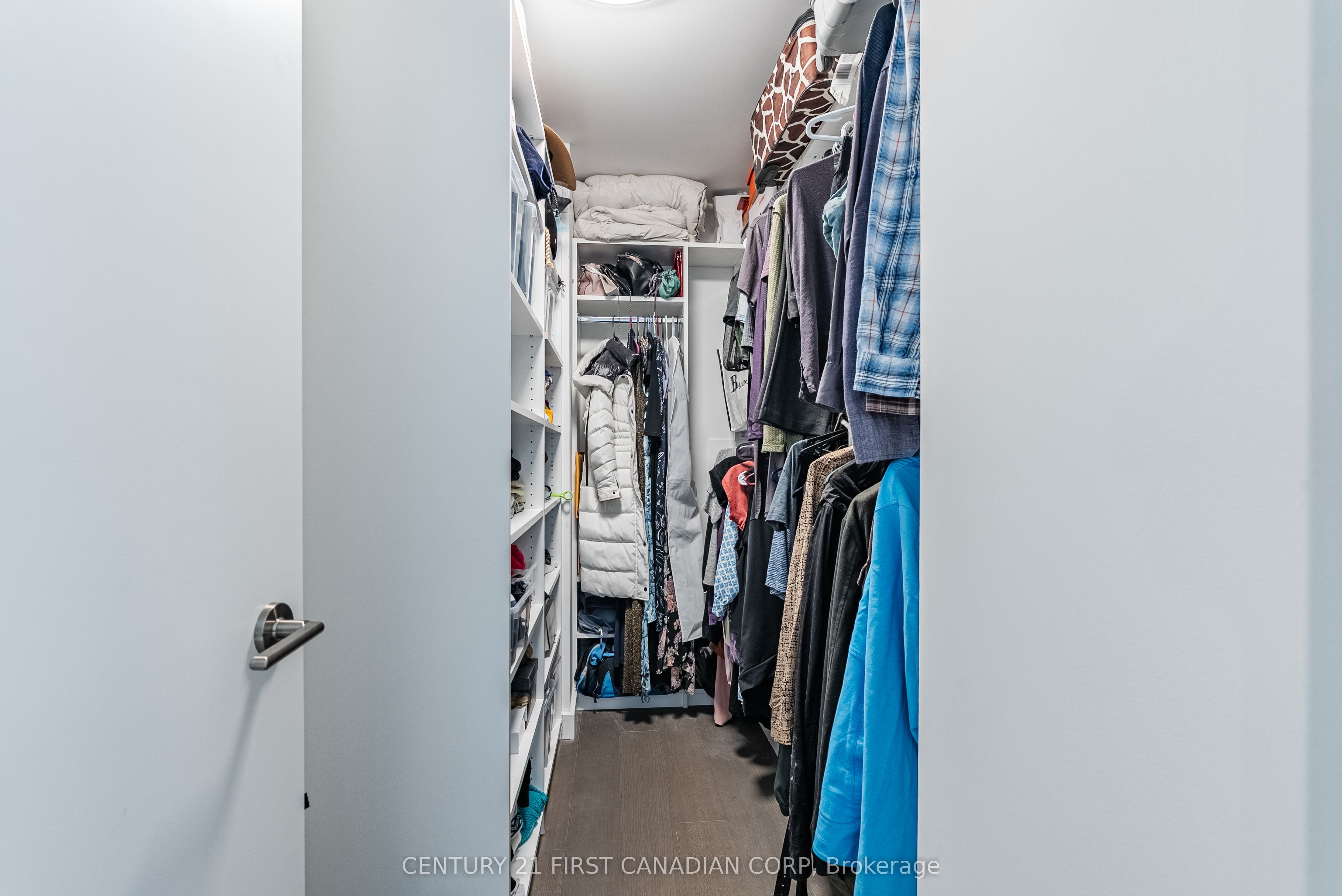81 Wellesley Street E 1405 Property Photo 28