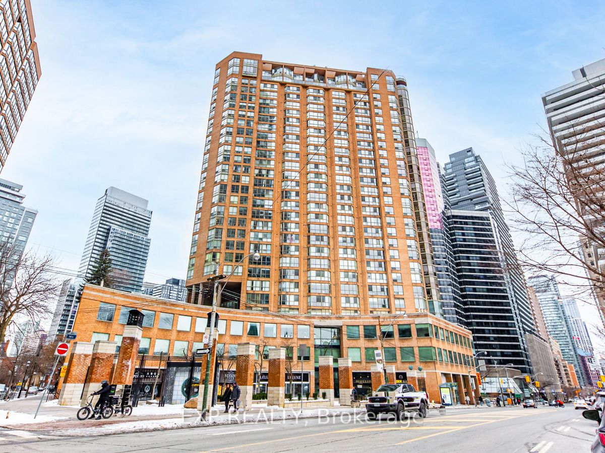 #317 - 1033 Bay Street Property Photo 1