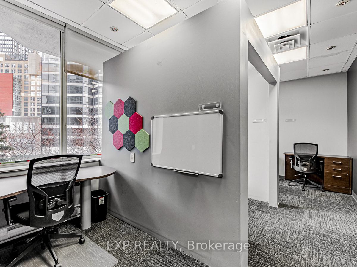 #317 - 1033 Bay Street Property Photo 9
