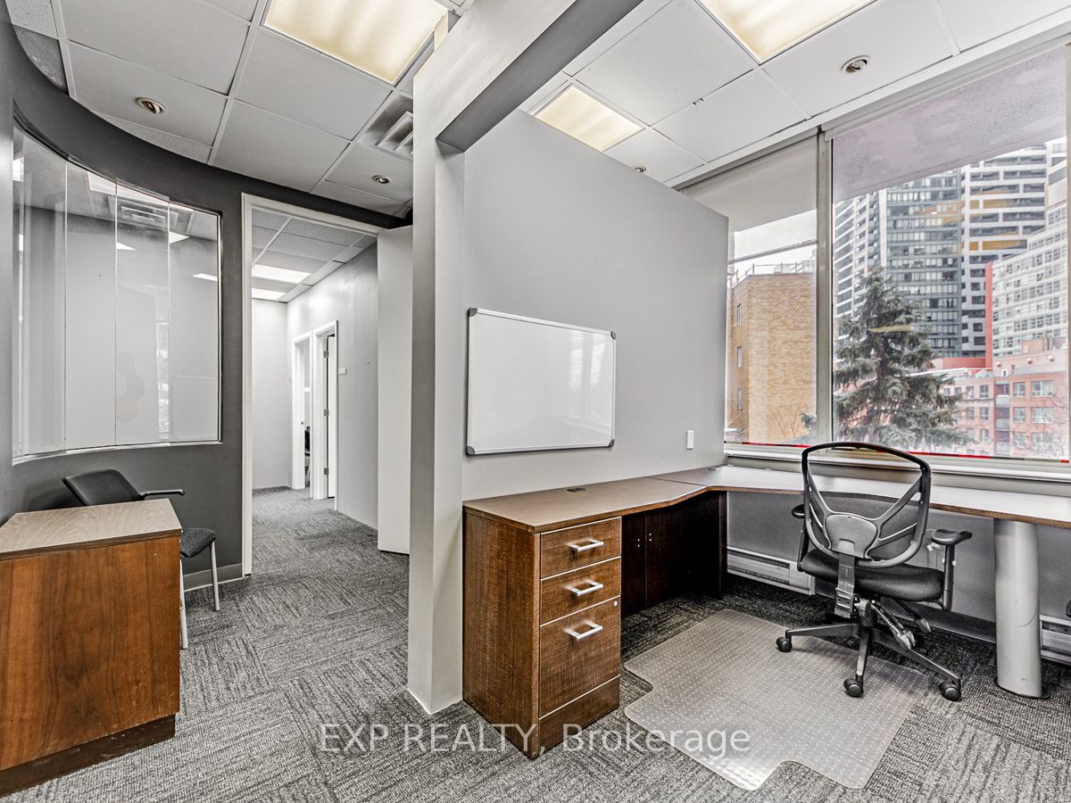 #317 - 1033 Bay Street Property Photo 10