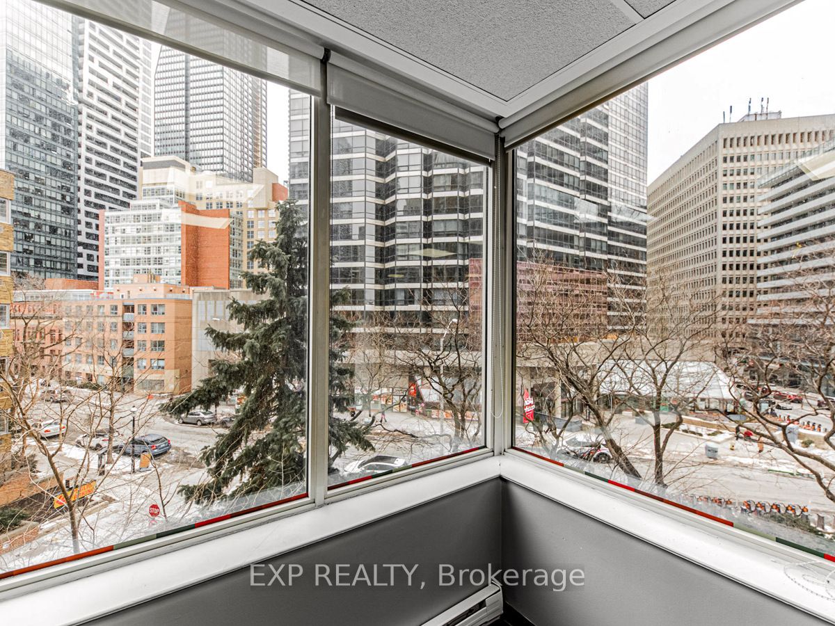 #317 - 1033 Bay Street Property Photo 17