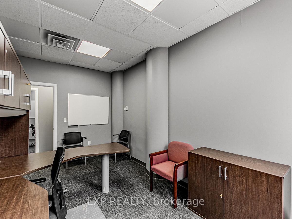 #317 - 1033 Bay Street Property Photo 29
