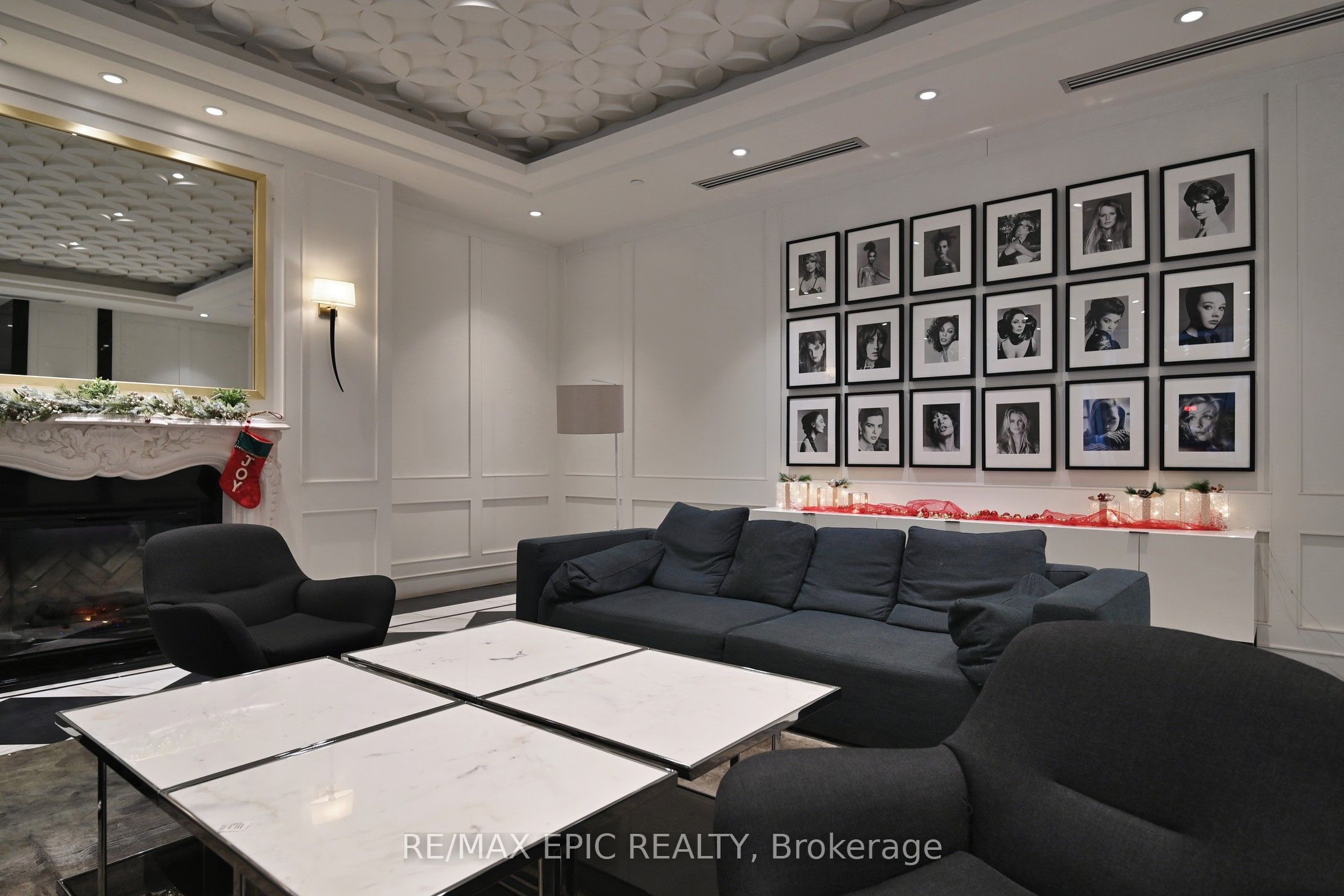 #409 - 955 Bay Street Property Photo 28