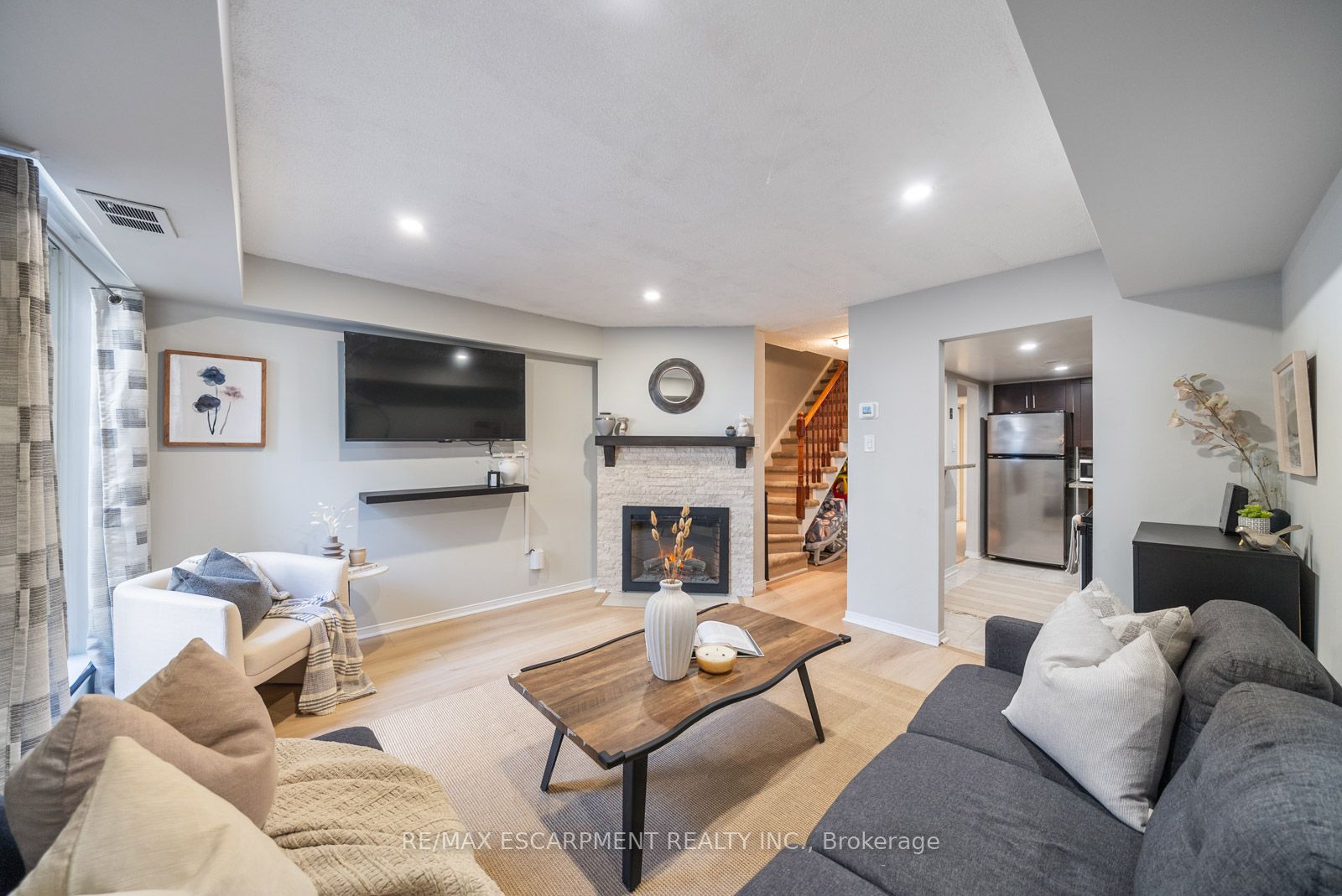 #b - 36 Shank Street Property Photo 10
