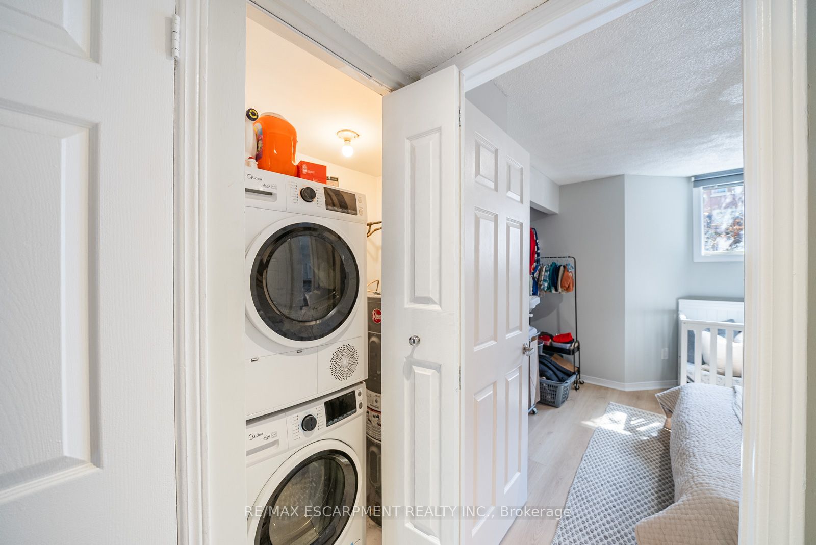 #b - 36 Shank Street Property Photo 14