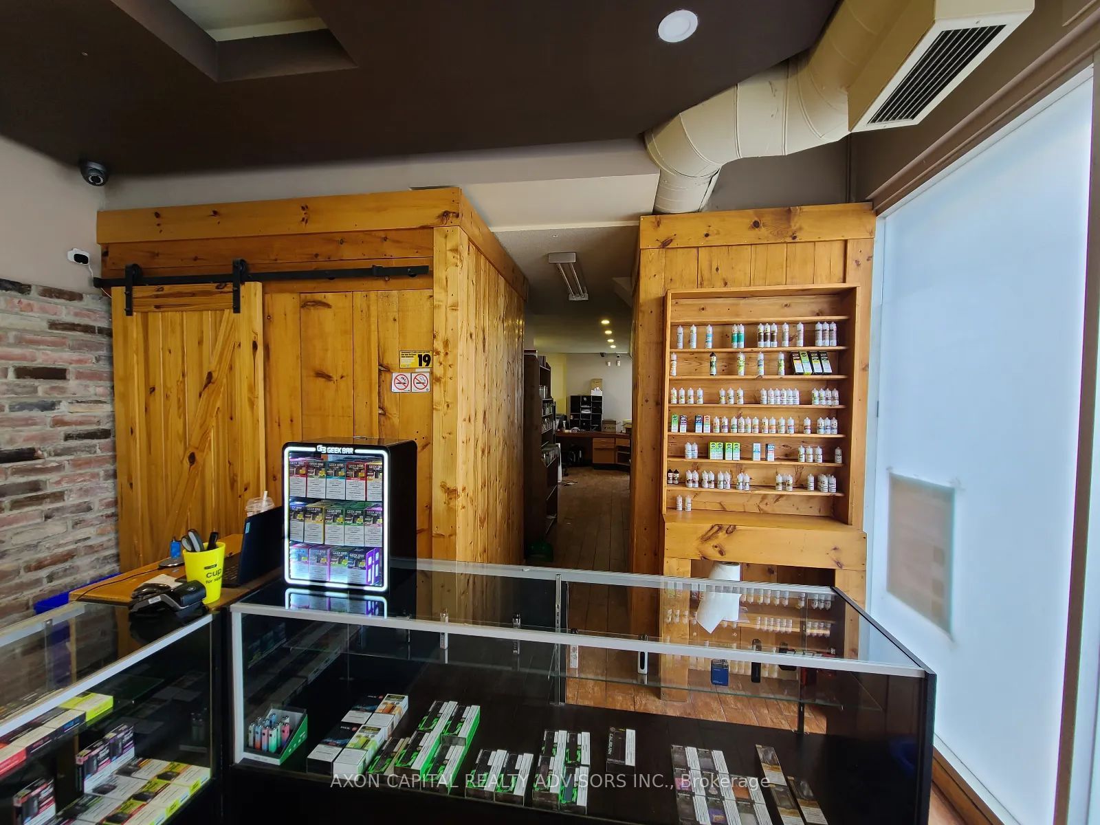 #g1 - 878 Yonge Street Property Photo 5