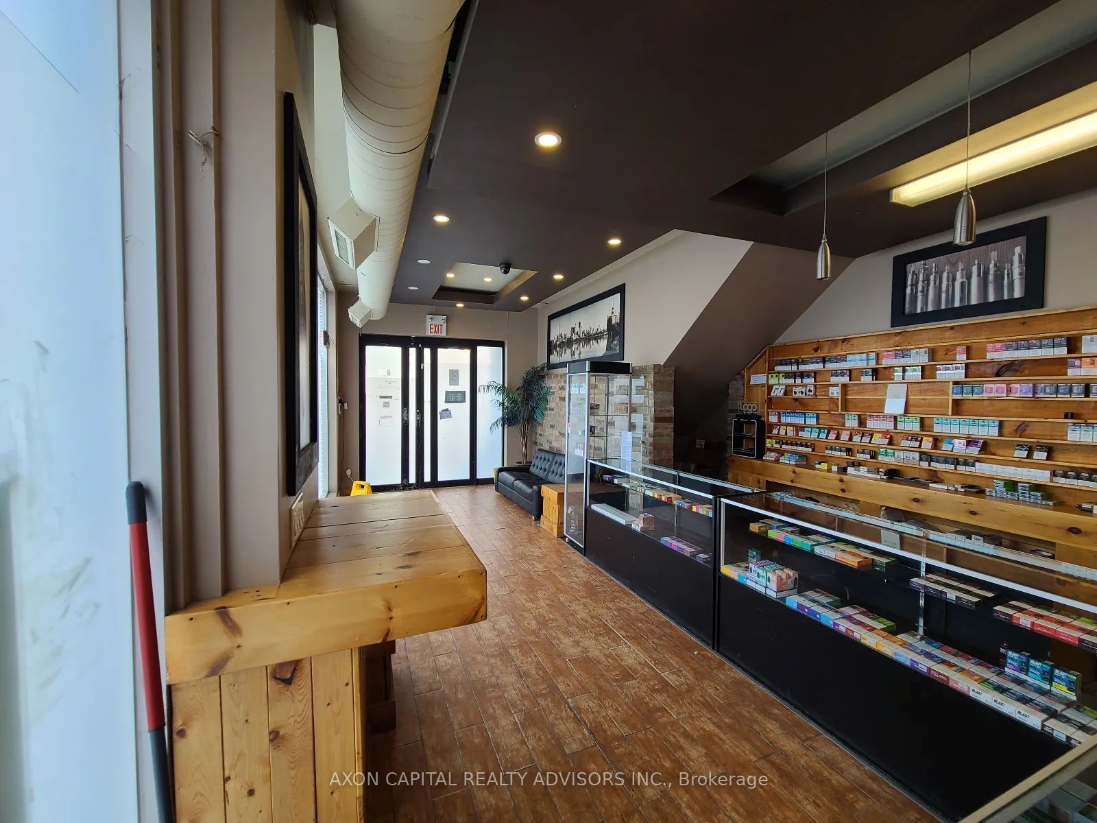 #g1 - 878 Yonge Street Property Photo 7