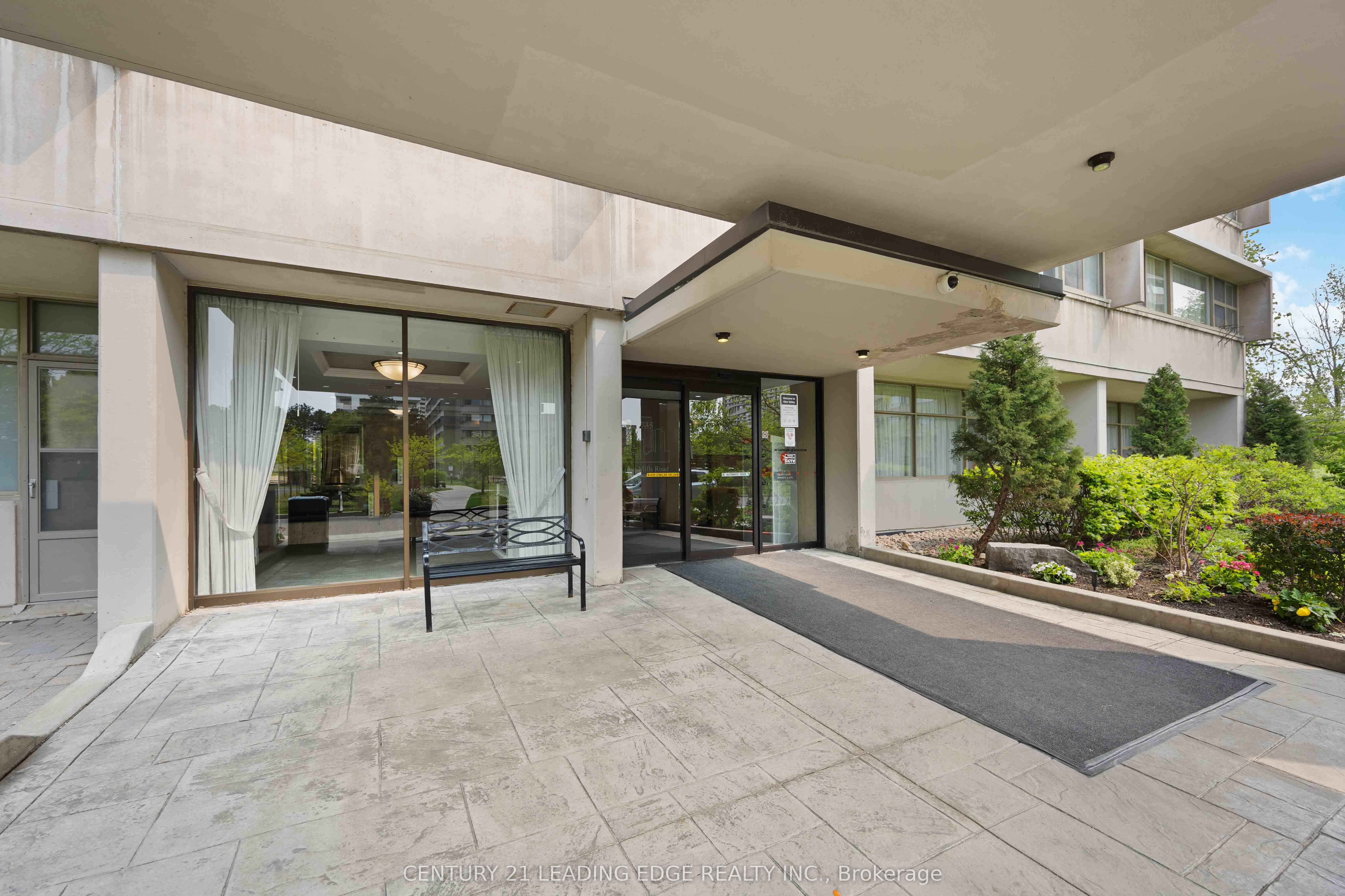 #1604 - 735 Don Mills Road Property Photo