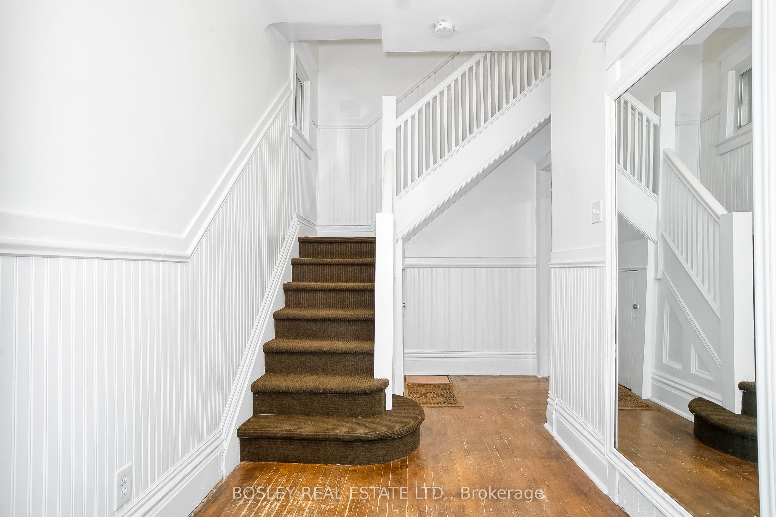 282 Ossington Avenue Property Photo 2