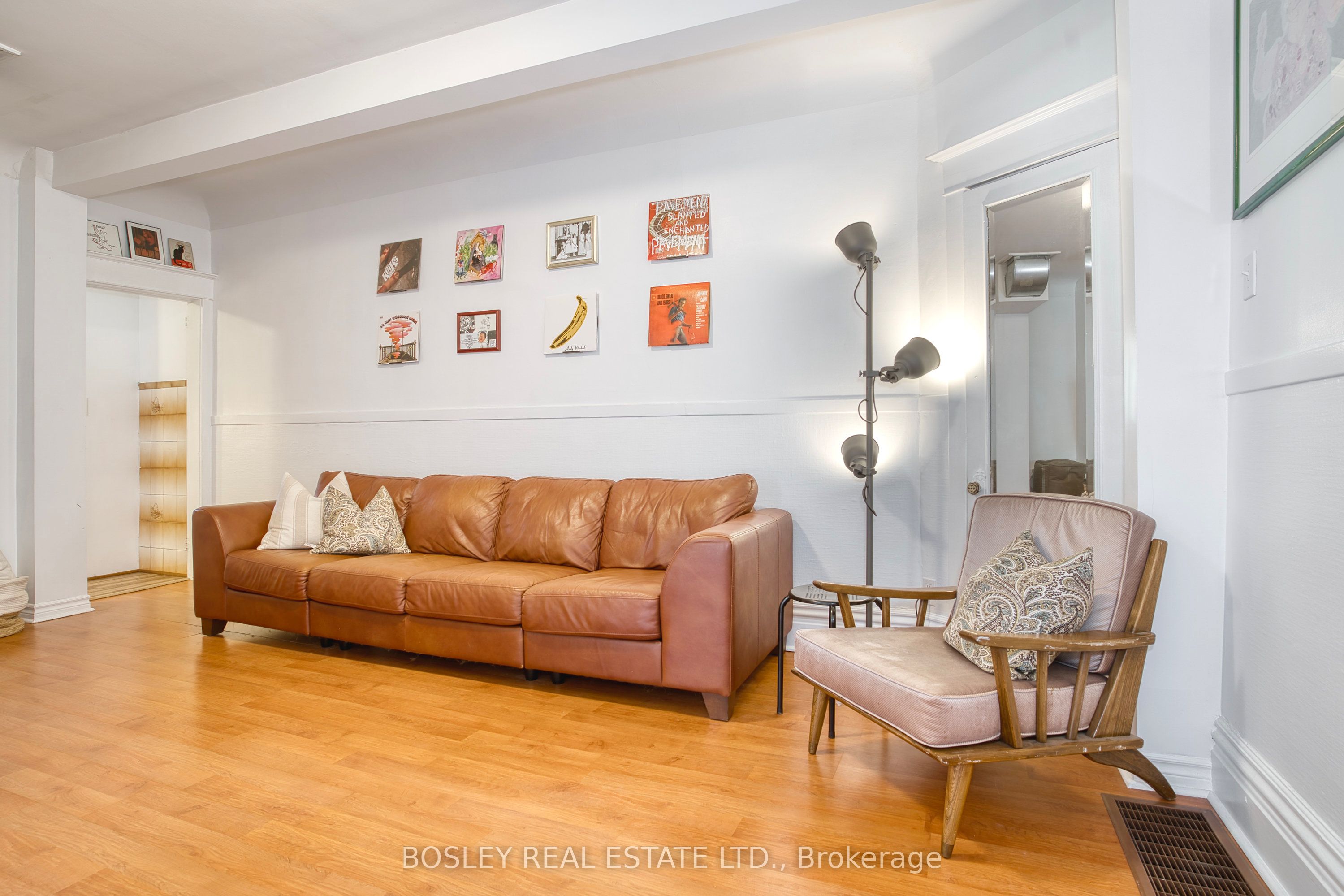282 Ossington Avenue Property Photo 3